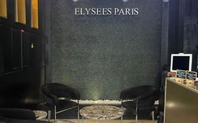 Elysees Paris 3*